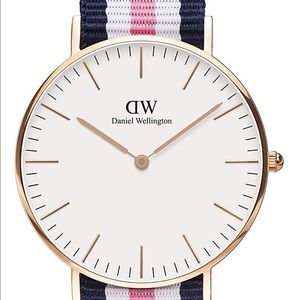 Daniel Wellington CLASSIC SOUTHAMPTON watch